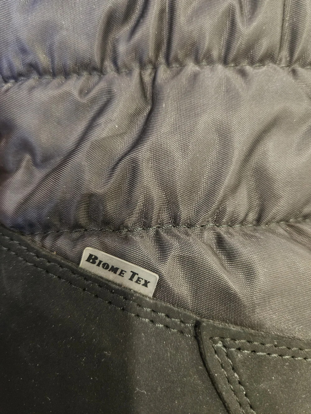 JOG DOG St. Anton Waterproof Puffer Winter Boots - Black - Sz 41